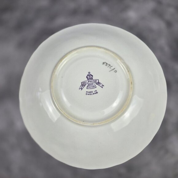 Vintage Delphine Bone China Set of 2 Pale Pink Cups & Saucers Gold Trim Accents - Picture 8 of 16